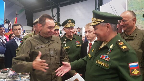 „Marš na Drinu“ na tenkovskom biatlonu (foto) „Marš na Drinu“ na tenkovskom biatlonu (foto) - Sputnik Srbija