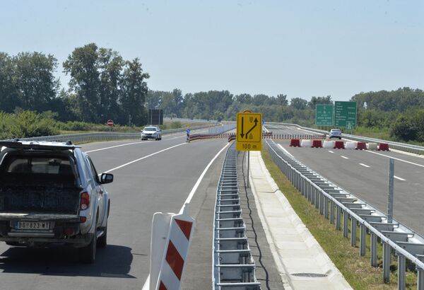 Svečano otvoren auto-put „Miloš Veliki“ (video, foto) Svečano otvoren auto-put „Miloš Veliki“ (video, foto) - Sputnik Srbija