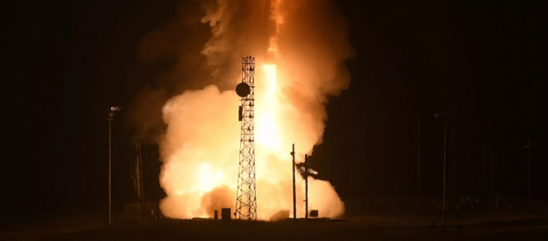 Lansiranje interkontinentalne balističke rakete - Sputnik Srbija, 1920, 11.01.2021