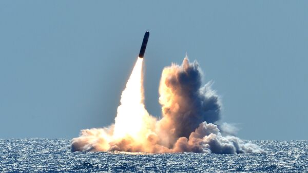 Lansiranje američke rakete Trajdent II D5 sa podmornice Nebraska na obali Kalifornije - Sputnik Srbija