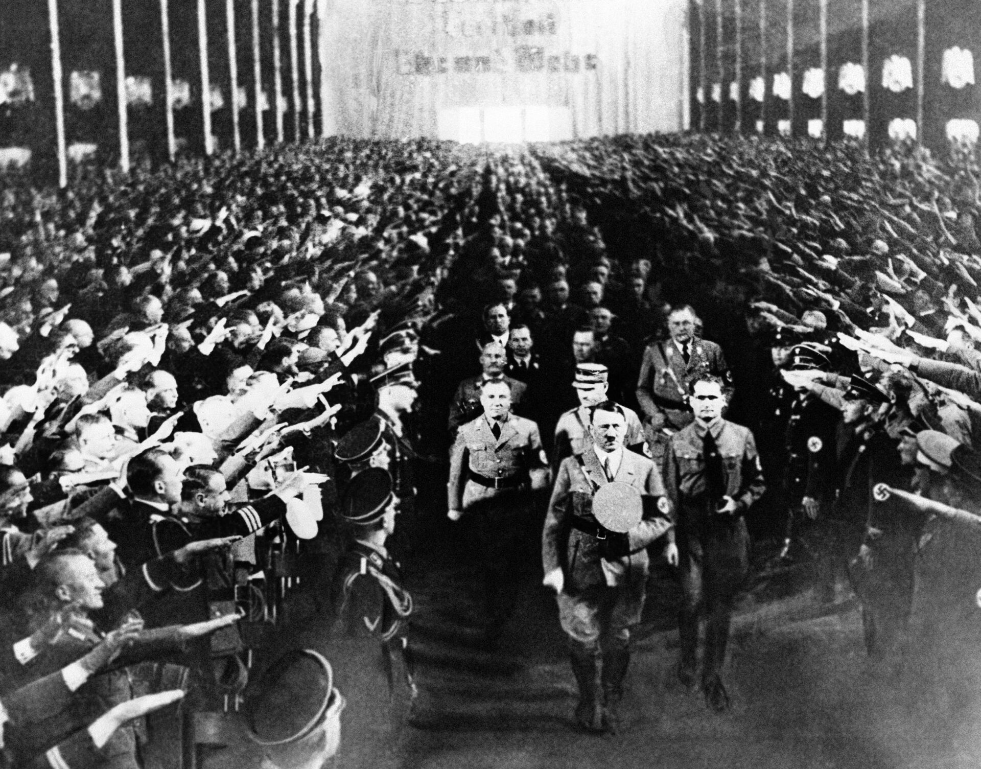 Адолф Хитлер - Sputnik Србија, 1920, 14.04.2022