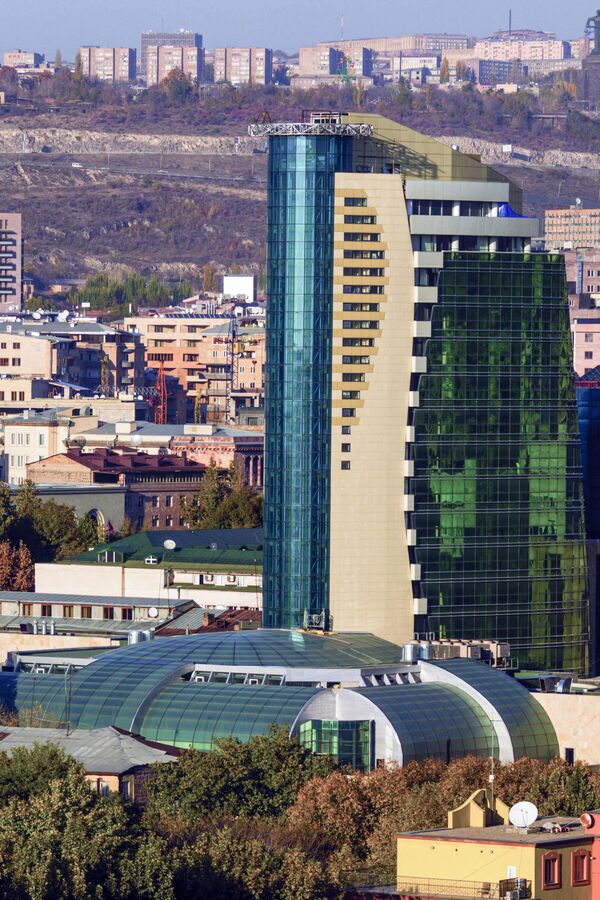 Biznis centar „Elit plaza“ u Jerevanu, glavnom gradu Jermenije - Sputnik Srbija