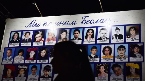 Slike dece koja su nastradala u Beslanu - Sputnik Srbija