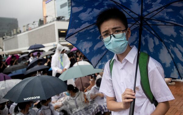 Хонгконг се приближава „црвеној линији“ преко које Пекинг неће прећи Хонгконг се приближава „црвеној линији“ преко које Пекинг неће прећи - Sputnik Србија