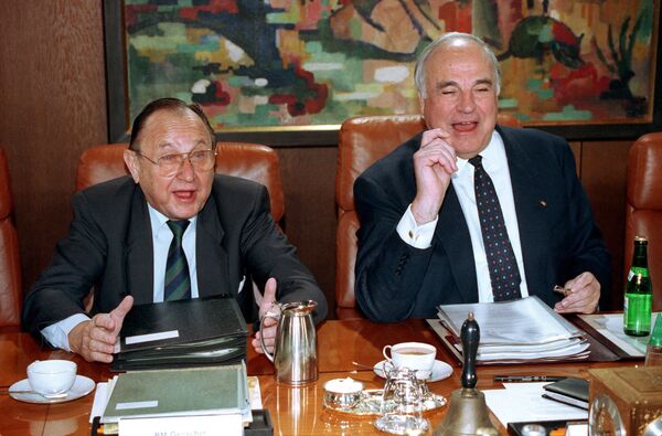 Може ли Србија да тражи од Немачке плаћање ратне штете - Sputnik Србија