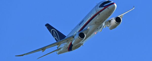 Avion Suhoj superdžet SSJ100 - Sputnik Srbija
