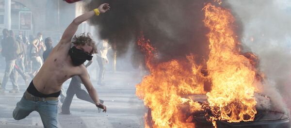 Протест у Риму - Sputnik Србија