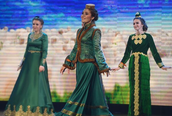 Učesnice međunarodnog takmičenja u lepoti „Tatarske kizi“ u Kazanju - Sputnik Srbija
