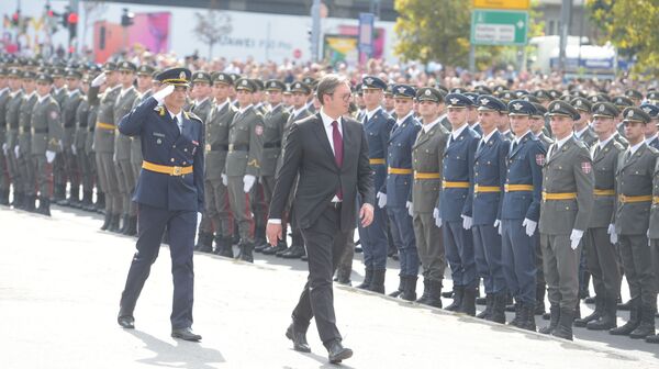 Promocija oficira: Najboljima uručene sablje, „migovi“ grmeli nad Beogradom (video, foto) - Sputnik Srbija