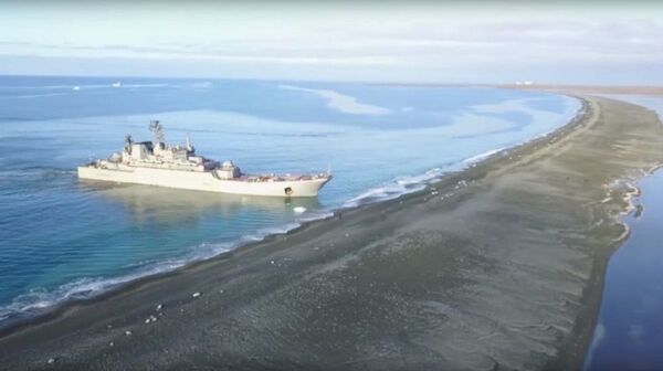 Новим војним вежбама на Арктику САД и Канада би да сакрију своје слабости у односу на Русију Новим војним вежбама на Арктику САД и Канада би да сакрију своје слабости у односу на Русију - Sputnik Србија