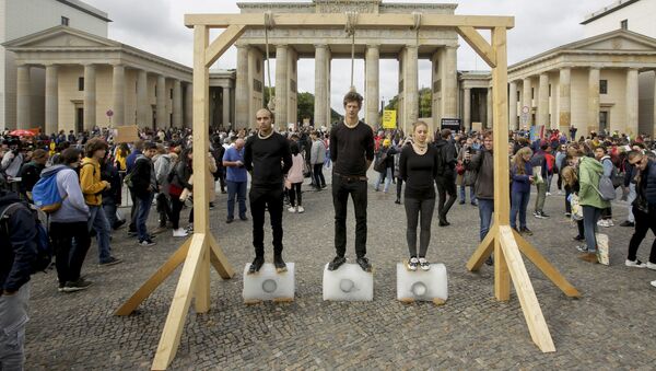 Протест због климатских промена у Берлину - Sputnik Србија