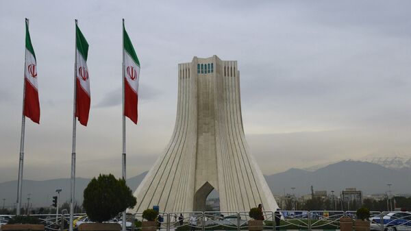 Kula Azadi u Teheranu - Sputnik Srbija
