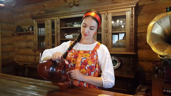 Stazama prognanog Lenjina (video) Stazama prognanog Lenjina (video) - Sputnik Srbija