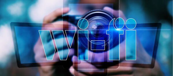 Са новим вај-фајом можете да преузмете филм величине 4 гигабајта за око пет секунди. - Sputnik Србија
