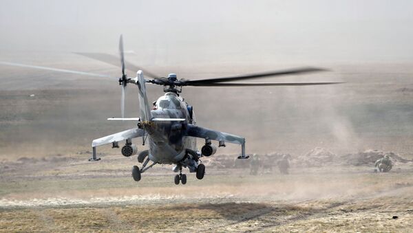 Helikopter Mi-24 na vojnim vežbama Centar 2019 - Sputnik Srbija