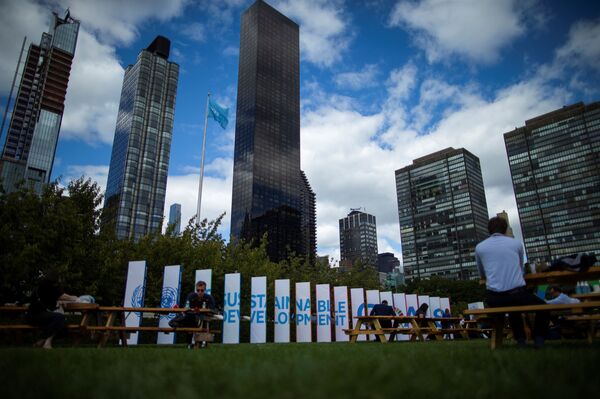 Може ли се Ист ривер преселити на Женевско језеро? - Sputnik Србија