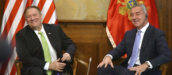 Мајк Помпео и Мило Ђукановић у Подгорици Мајк Помпео и Мило Ђукановић у Подгорици - Sputnik Србија