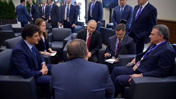 Владимир Путин и Милорад Додик на самиту у Санкт Петербургу - Sputnik Србија