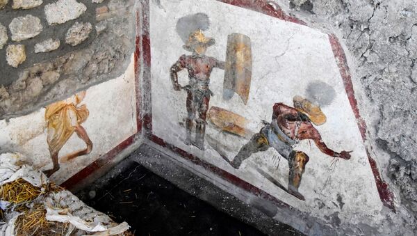 Freska, na kojoj je prikazana borba gladijatora, Pompeja - Sputnik Srbija
