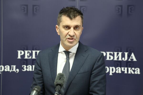 Дом за старе у Смедереву затворен због вируса корона, десеторо у болници, двоје преминуло Дом за старе у Смедереву затворен због вируса корона, десеторо у болници, двоје преминуло - Sputnik Србија