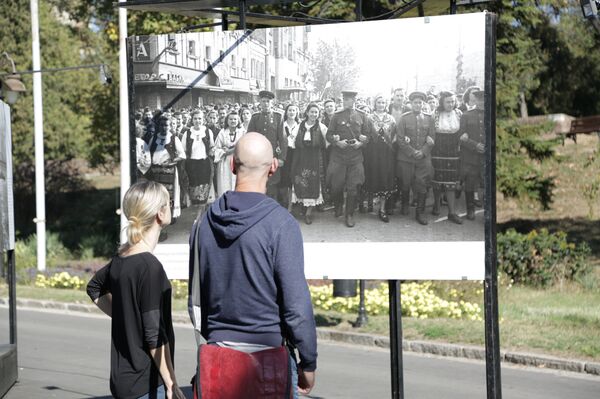 I posle 75 godina suze za oslobođeni Beograd (foto) I posle 75 godina suze za oslobođeni Beograd (foto) - Sputnik Srbija