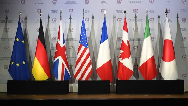 Заставе земаља-чланица групе Г7 на самиту у Бијарицу - Sputnik Србија