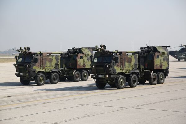 Основана групација Одбрамбена индустрија Србије Основана групација Одбрамбена индустрија Србије - Sputnik Србија
