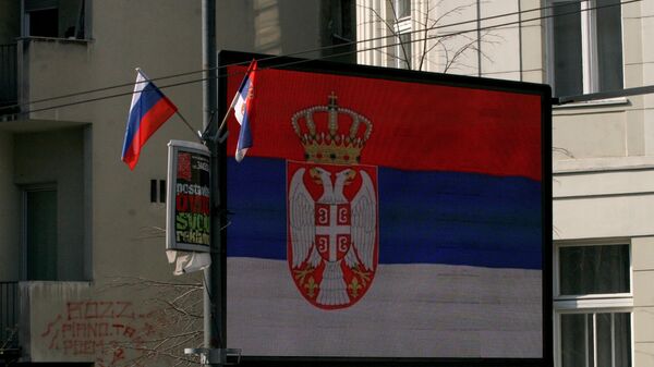 Zastave Srbije i Rusije - Sputnik Srbija