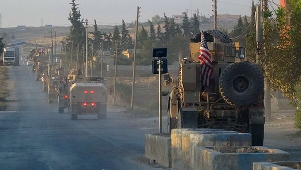 Kolona američkih vojnih vozila u Siriji - Sputnik Srbija