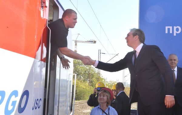 Први теретни воз из Кине стигао у Србију Први теретни воз из Кине стигао у Србију - Sputnik Србија