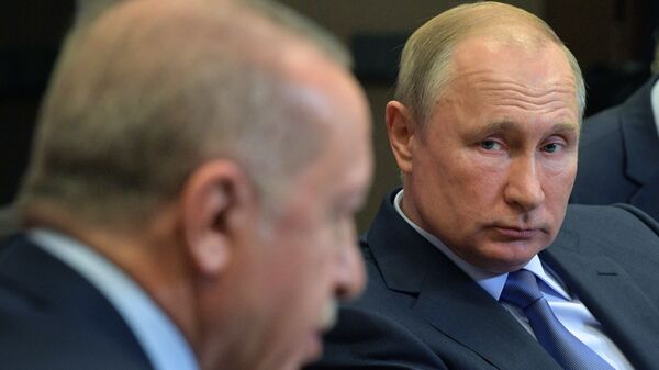 Predsednici Turske i Rusije Redžep Tajip Erdogan i Vladimir Putin na sastanku u Sočiju - Sputnik Srbija
