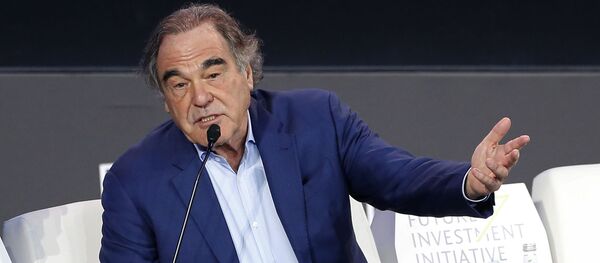 Амерички редитељ Оливер Стоун - Sputnik Србија