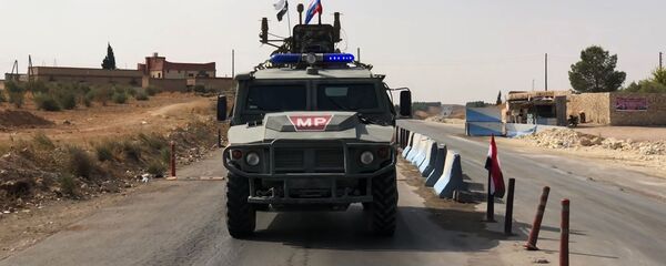 Руска војна полиција на северу Сирије - Sputnik Србија