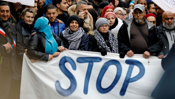 Марш против исламофобије у Паризу - Sputnik Србија
