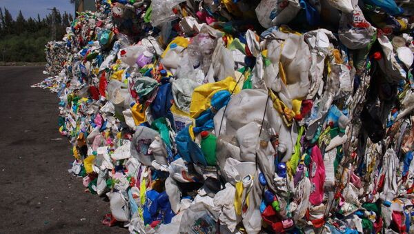 Recikliranje plastičnog otpada u Španiji - Sputnik Srbija