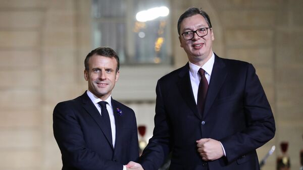 Predsednik Srbije Aleksandar Vučić i predsednik Francuske Emanuel Makron u Parizu - Sputnik Srbija