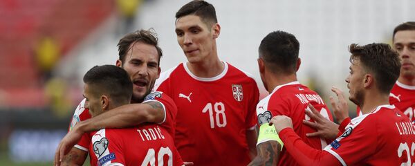 Душан Тадић слави постизање гола у утакмици против Украјине - Sputnik Србија