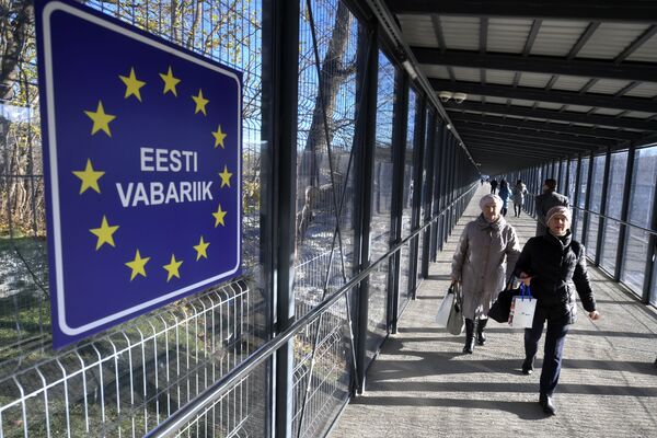 Естонија диже напетост између Русије и Запада, а Москва поручује: Маните се глупирања са историјом Естонија диже напетост између Русије и Запада, а Москва поручује: Маните се глупирања са историјом - Sputnik Србија