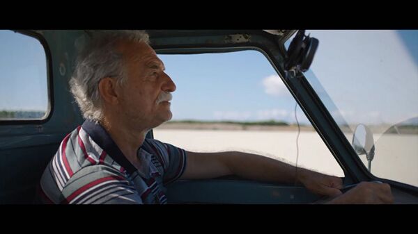 „Човек који је купио Месец“: Филм који ће испровоцирати Америку „Човек који је купио Месец“: Филм који ће испровоцирати Америку - Sputnik Србија