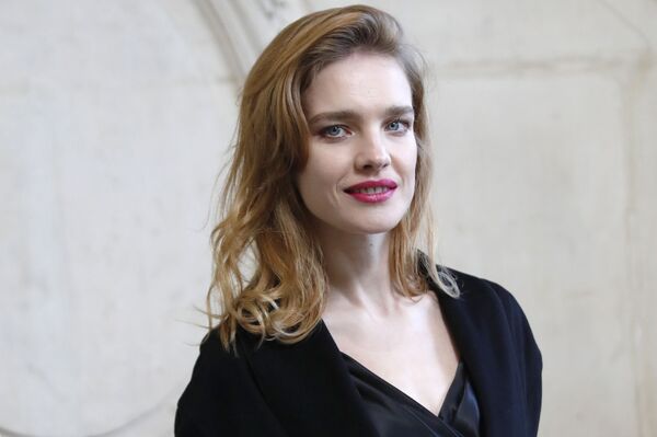 Луј Витон „доручкује“ код Тифанија: Руски свекар купио моћни амерички бренд Луј Витон „доручкује“ код Тифанија: Руски свекар купио моћни амерички бренд - Sputnik Србија