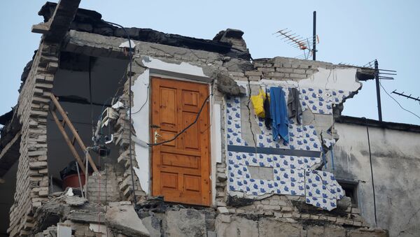Оштећења на објектима услед разорног земљотреса - Sputnik Србија