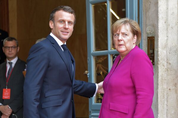 Односи Европе са Русијом не зависе од Европске комисије Односи Европе са Русијом не зависе од Европске комисије - Sputnik Србија