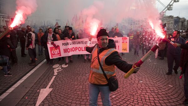 Štrajk francuskih radnika - Sputnik Srbija