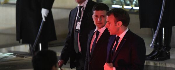 Vladimir Zelenski i Emanuel Makron u Parizu Vladimir Zelenski i Emanuel Makron u Parizu - Sputnik Srbija