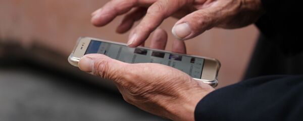 Mobilni telefon - Sputnik Srbija