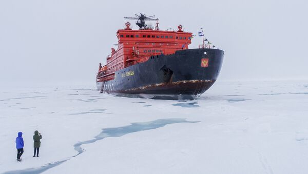 Руски ледоломац на Арктику - Sputnik Србија
