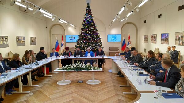 Обнова Храма Светог Саве симбол борбе за јединство православља - Sputnik Србија