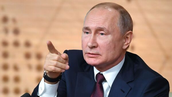Prezident RF Vladimir Putin na bolьšoй ežegodnoй press-konferencii, 19 dekabrя 2019 - Sputnik Srbija