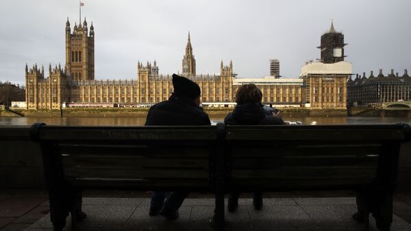 Поглед на зграду парламента у Лондону - Sputnik Србија