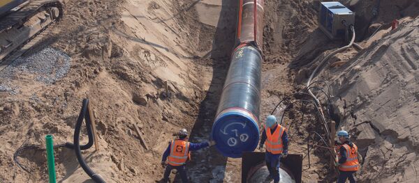 Polaganje cevi za gasovod Severni tok 2 - Sputnik Srbija